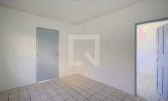 Imagem 4: Casa para Aluguel - Quitaúna, 2 Quartos, 70 m2