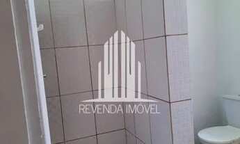Imagem 7: Casa com 03 dormitórios sendo uma suíte, 2 vagas de garagem, lavanderia copa e cozinha