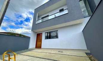 Imagem 3: Sobrado geminado no bairro Aventureiro em Joinville, com 3 quartos, sendo 1 suíte com saca