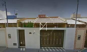 Imagem 1: Casa reformada no Aeroporto