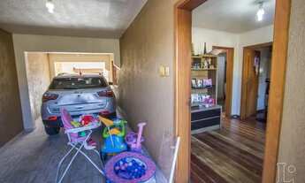 Imagem 2: Casa para Venda - 250m², 4 dormitórios, sendo 1 suites, 6 vagas - Cavalhada