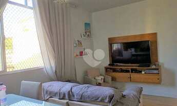 Imagem 2: Apartamento com 3 dormitórios à venda, 72 m² por R$ 250.000,00 - Sampaio - Rio de Janeiro