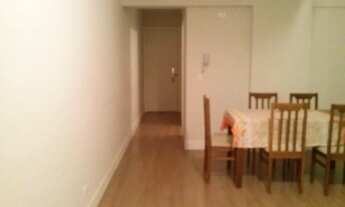 Imagem 2: Elegância e Conforto: Apartamento de Alto Padrão em Área Nobre Próximo ao Centro