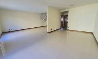 Imagem 4: Casa com Piscina e 4 Dormitórios para Locação no Bairro Maria Izabel