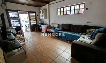 Imagem 6: Casa em Avenida Washington Luiz - Vila Atlântica - Mongaguá/SP