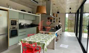 Imagem 7: Casa alto padrão para venda com 428m² - 3 suítes e 2 vagas de garagem no Alphaville 1