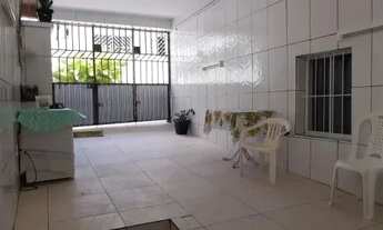 Imagem: Casa com garagem