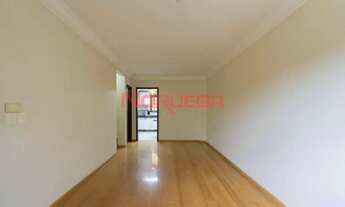 Imagem 3: Imperdível oportunidade de casa para venda ou locação em Curitiba-PR, Vista Alegre: 4 quar