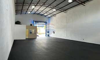 Imagem 5: GALPÃO COM COMERCIAL COM 1 SALA PARA ALUGAR NO JARDIM ZARA - 275M² - RIBEIRÃO PRETO