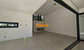 Imagem 5: Casa à venda de alto padrão em região nobre do Bairro Ideal em Novo Hamburgo, são 3 dormit