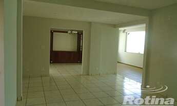 Imagem 5: Casa à venda, 4 quartos, 2 suítes, 4 vagas, Umuarama - Uberlândia/MG