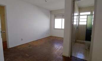 Imagem 2: Apto 2 dormitórios na Av do Forte - terceiro andar e de frente