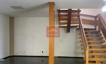 Imagem 7: Sobrado para aluguel possui 200 metros quadrados com 3 quartos