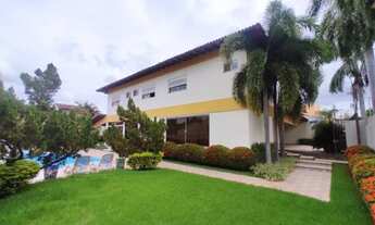 Imagem: Sobrado Alto Padrão em Rua Fechada