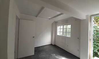 Imagem 6: Casa para aluguel possui 50 metros quadrados com 2 quartos em Jacaré - Niterói - RJ