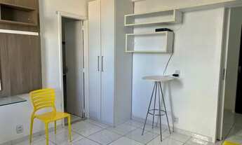 Imagem 4: Escritório Comercial mobiliado com ar condicionado e armários com vista para baía