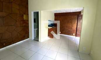 Imagem 3: Casa para Aluguel - Bar dos Cavaleiros, 1 Quarto, 60 m2