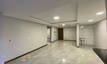 Imagem 4: Lindo apartamento com 2 quartos e 2 banheiros próximo ao terminal da Água Verde