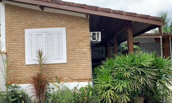 Imagem 3: Casa para Venda em Ubatuba, Perequê-Mirim, 5 dormitórios, 1 suíte, 2 banheiros, 3 vagas