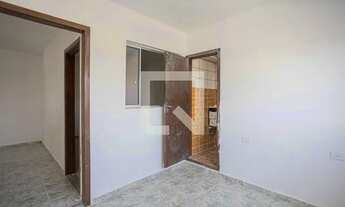 Imagem 6: Casa de Condomínio para Aluguel - Helena Maria, 2 Quartos, 120 m2