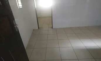 Imagem 2: Casa para aluguel possui 50 metros quadrados com 2 quartos em Jardim Carombé - São Paulo