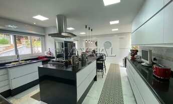 Imagem 7: Casa em condomínio, 4 dormitórios, sendo 3 suítes e com 8 vagas . Alto padrão