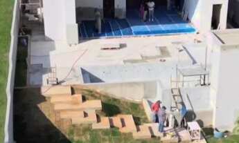 Imagem 3: Sobrado alto padrão com 4 suítes para venda no Alphavile Araguaia - Goiania - Goiás