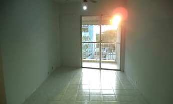 Imagem 4: Apartamento para aluguel tem 72 metros quadrados com 2 quartos em Maracanã - Rio de Janeir