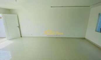 Imagem 6: Excelente casa triplex com área gourmet e piscina, na quadra da praia de Costazul, com 3 q