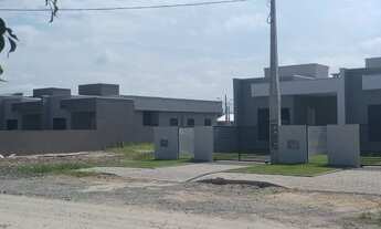 Imagem 2: Casa para venda possui 78 metros quadrados com 2 quartos em Sao Jose - Itapoá - SC