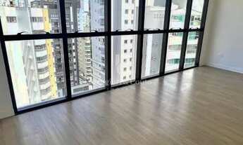 Imagem 7: Cobertura Duplex com Piscina Privativa no Centro de Balneário Camboriú