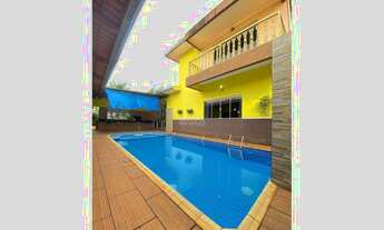 Imagem: Sobrado com 4/4 sendo 3 suítes à venda