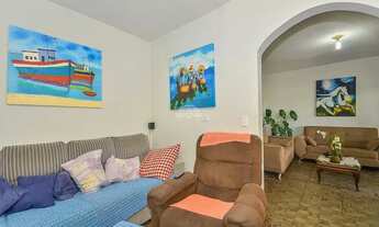 Imagem 4: Sobrado para venda possui 227 metros quadrados com 3 quartos em Bairro Alto - Curitiba - P