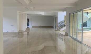 Imagem 5: Casa de condomínio para venda possui 2150 metros quadrados com 10 quartos