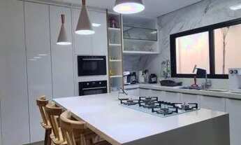 Imagem 2: Venda de Casa de Alto Padrão em Condomínio Vila Suíça