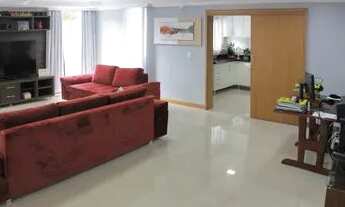 Imagem 4: CASA COM 4 SUITES E 8 VAGAS PARA ESTACIONAMENTO, PEÇAS AMPLAS P