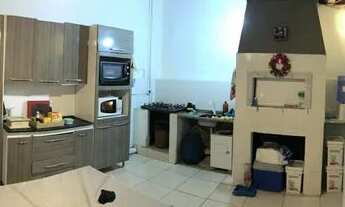 Imagem 2: Casa grande com quarto disponível para alugar