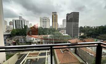 Imagem 4: Amplo Apartamento reformado bem localizado em Pinheiros com vaga de garagem