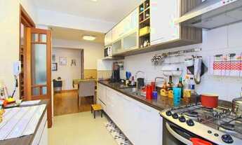 Imagem 6: Apartamento para venda possui 100 metros quadrados com 3 quartos em Petrópolis - Porto Ale