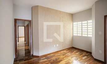 Imagem 6: Casa à Venda - São João Batista, 3 Quartos, 180 m2