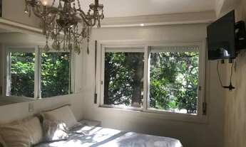 Imagem 4: Apto 3 dorm, suite, amplo living, totalmente reformado, semimobiliado, vaga coberta, R$ 65