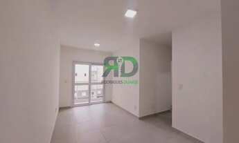 Imagem 6: Apartamento para aluguel tem 54 metros quadrados com 2 quartos em Jardim São Vicente - Bot