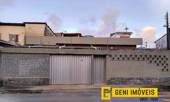 Imagem: Alugo casa com 3 quartos e closet em San