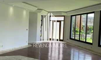 Imagem 3: Casa no Residencial zero com 4 suítes, 4 vagas, adega, piscina com espaço para lazer