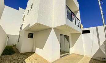 Imagem 2: Casa com 3 dormitórios à venda em Sarzedo