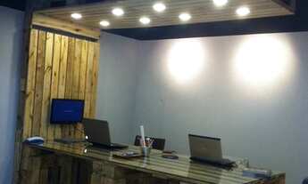 Imagem 7: Casa de condomínio para aluguel tem 400 metros quadrados com 3 quartos.