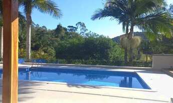 Imagem 2: Casa de condomínio para venda com 237 metros quadrados com 3 quartos em Cumbari - Mairipor