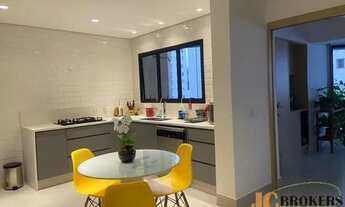 Imagem 6: Apartamento com 190 m² de área útil, 2 vagas, 4 dormitórios sendo 3 suítes