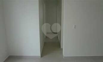 Imagem 7: Apto 3 Dormitórios, 1 Suíte, 2 Banheiros, Varanda, Sala com 2 ambientes, Cozinha americana