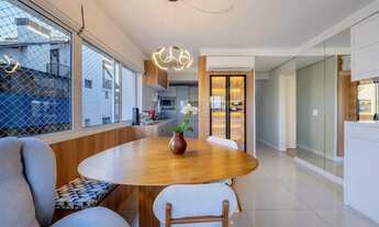 Imagem 3: Apartamento para venda possui 96 metros quadrados com 3 quartos em Menino Deus - Porto Ale